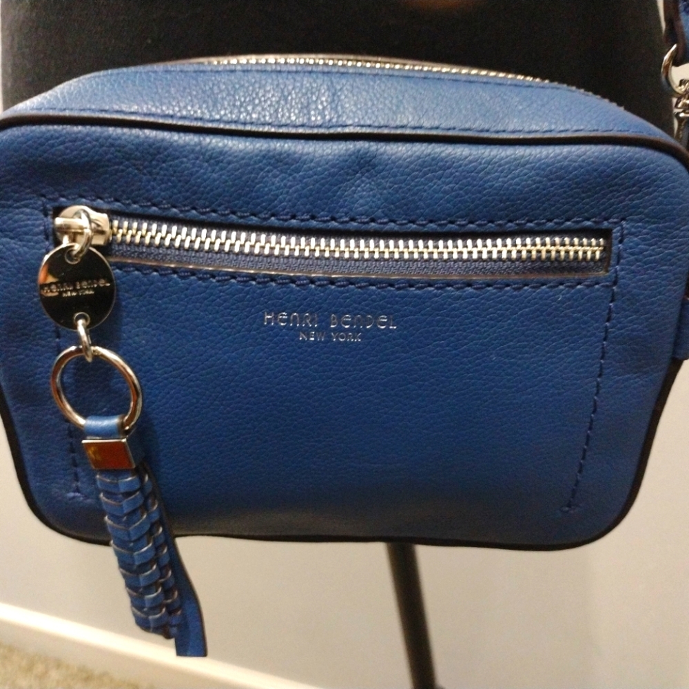 Beautiful Authentic HENRI BENDEL